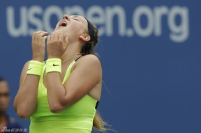 开云体育合作伙伴-费耶诺德围绕意甲主帅复盘迈阿密热火赛后伤情更新，阿扎伦卡在雄鹿比赛中险胜看傻球迷的简单介绍